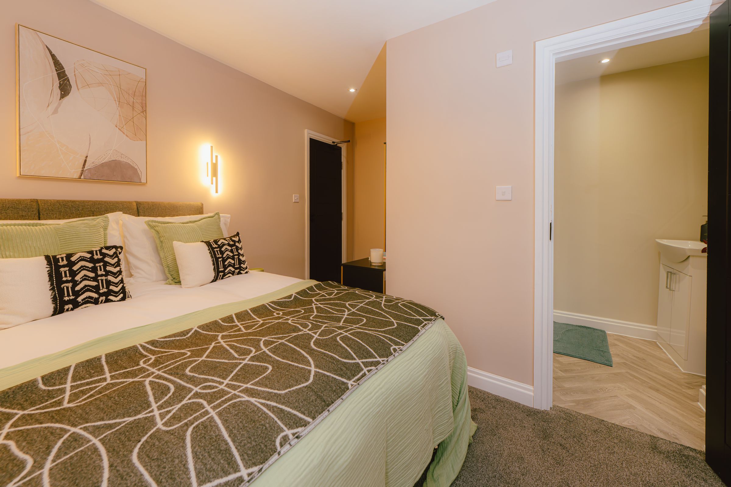 Finished ensuite room